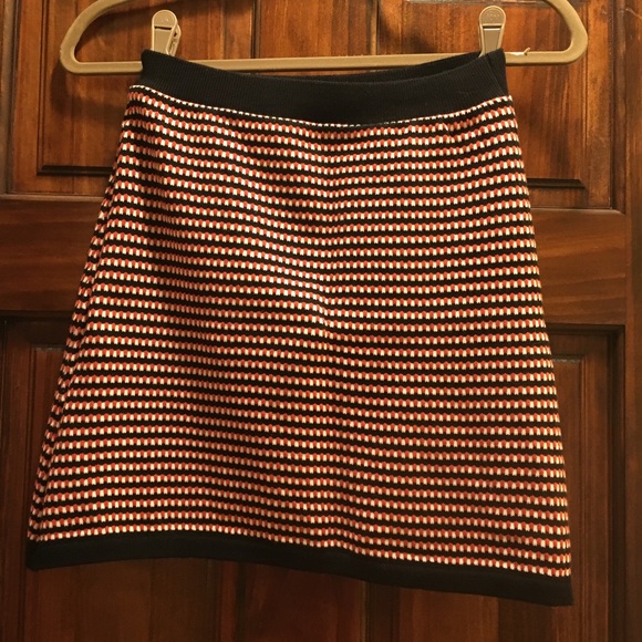 Zara Jacquard Skirt/Shirt Set - Picture 8 of 8